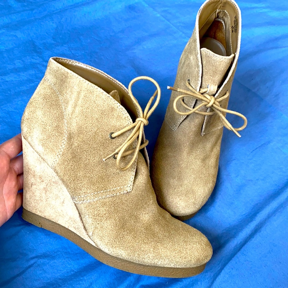 Nine West Suede Lace-up Wedge Ankle Booties